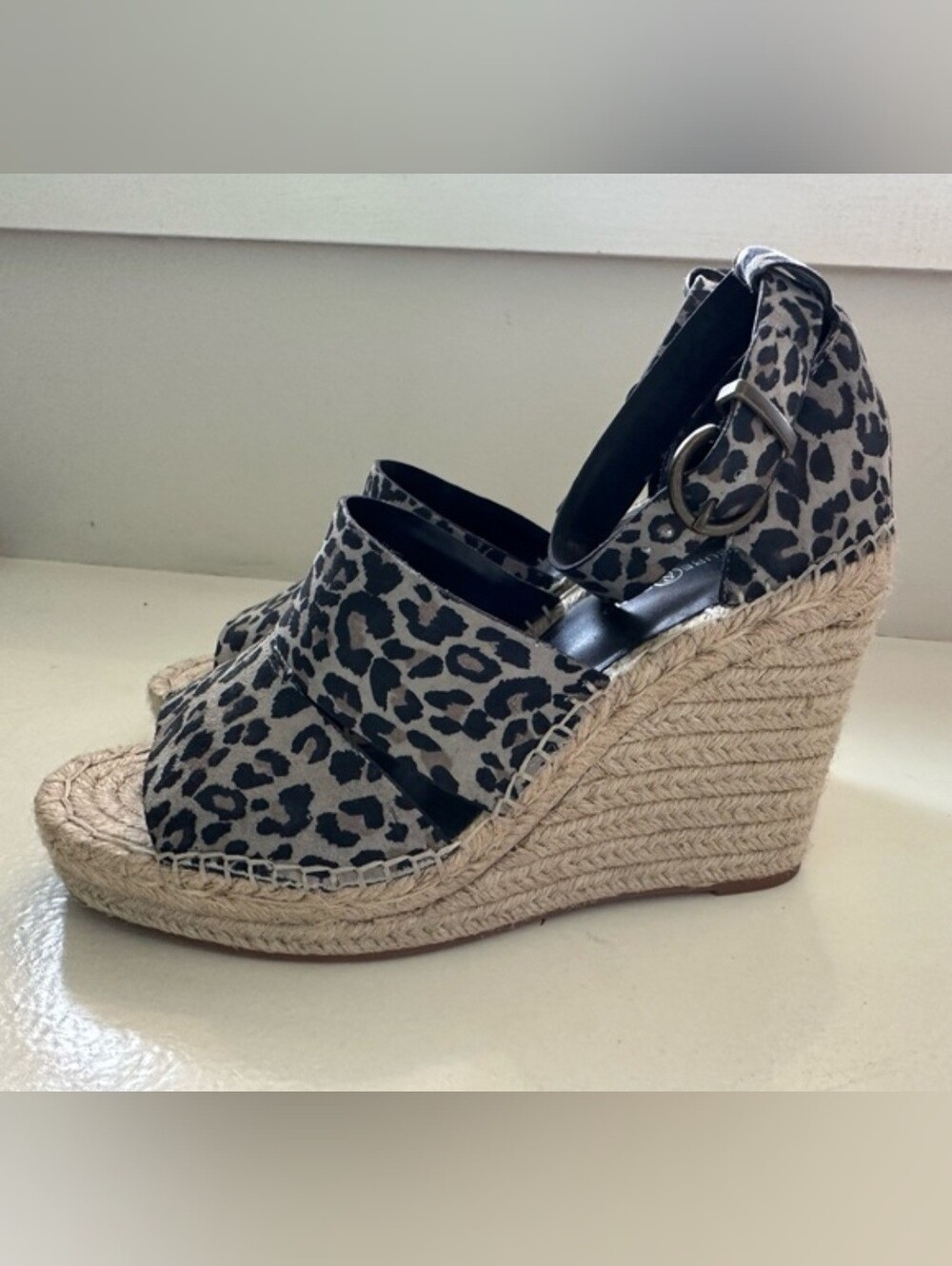 Treasure & Bond Sannibel Wedge Leopard Printed Suede Size 8m NIB
